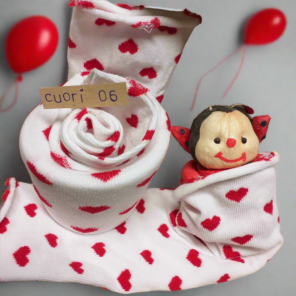 bianco rosso fantasia cuori per San Valentino festa mamma tubolari elastici di maglina stretch tessuti uso hobbistica cucito creativo arte artigianato di bambole pupazzi decorazioni pasquali natalizi