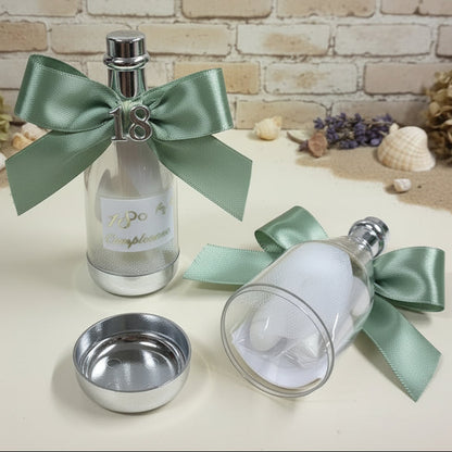 idee particolari bomboniere 18 anni diciottesimo compleanno maschio o ragazza bottiglia portaconfetti confezionata fiocco verde smeraldo con argento numero 18 confetti bianchi mandorla tulle bigliettino personalizzato
