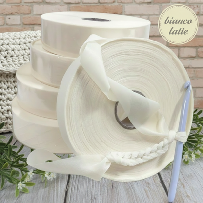 colore bianco latte shop offerta vendita fettuccia stafil maglina jersey lycra soft-elastica colori moda alta pizza larga piatta 4 cm uso borse uncinetto clutch bags crochet amigurumi cestini
