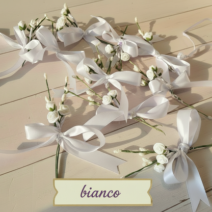bianco mazzolino rametto bouquet chiudipacco fiocchetto con fiorellini roselline colorate fiocco pronto bomboniere fai da te confezioni pacchi regalo segnaposto
