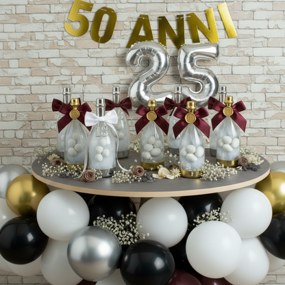 allestimento 25 e 50 anni di anniversario matrimonio bottiglie plastica fiocco nastro bianco bordeaux bomboniere nozze oro e argento venticinquesimo e cinquantesimo confezionate confetti tulle allestimento fiori secchi palloncini
