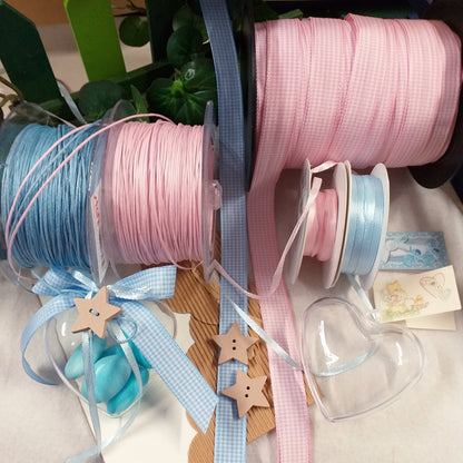 kit fai da te nastri e materiali occorrente packaging portaconfetti scatoline cuoricini per bomboniere con stelline legno allestimento confettata nascita babyshower battesimo comunione compleanno