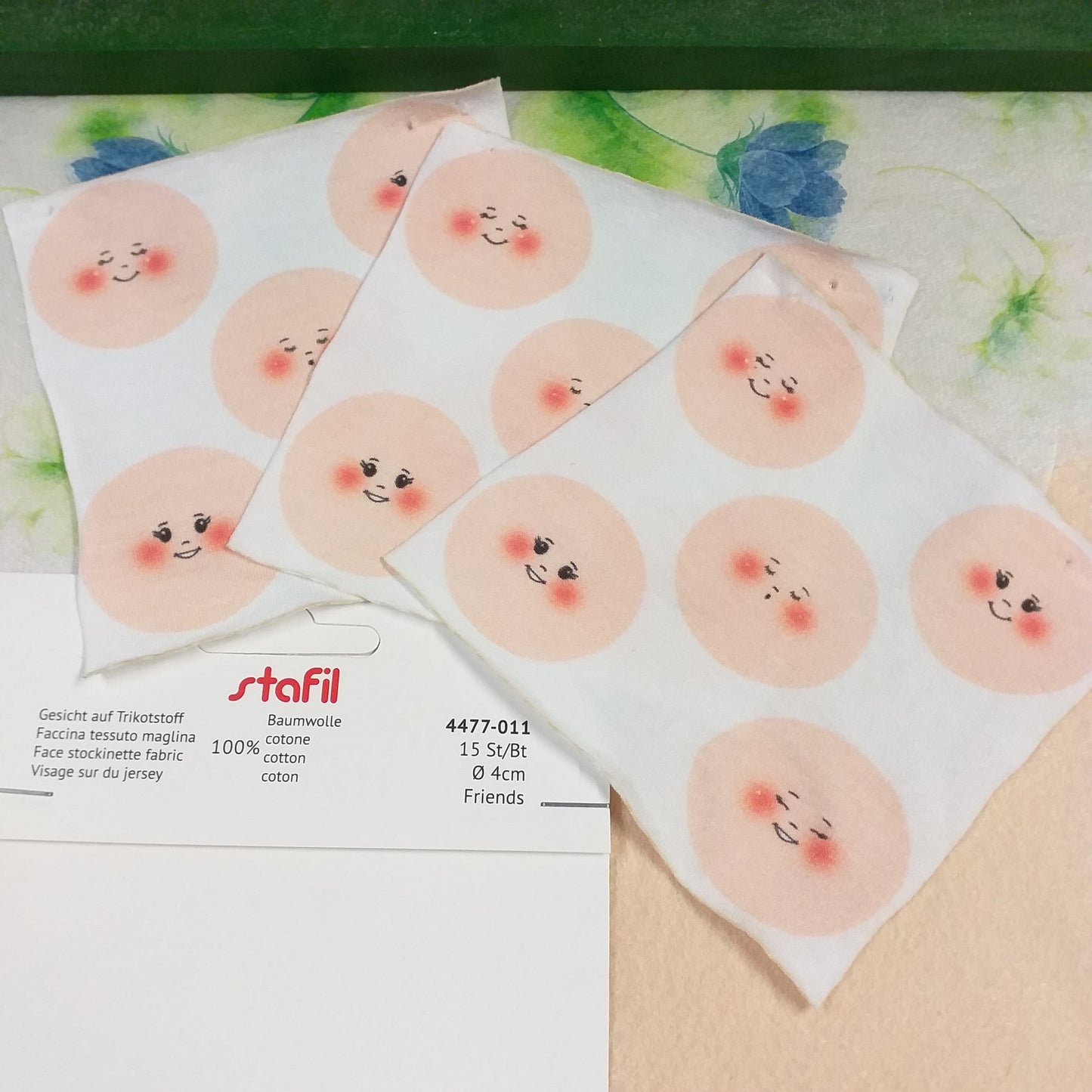 15 pezzi di kit faccine maglina visetti bambole angioletti tessuto cotone stafil 4477-011 friends occhi aperti chiusi 5 modelli visi stampati disegnati colorati dipinti uso fai da te testine pupazzi di stoffa e pezza