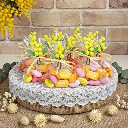torta scenografica candy bar vassoio bustina sacchetto confezionato mimosa finta artificiale confezioni confetti gialli cioccolato e gusto limone cioccomandorla caramelle ricordino pensierino gadget regalino festa della donna bomboniere