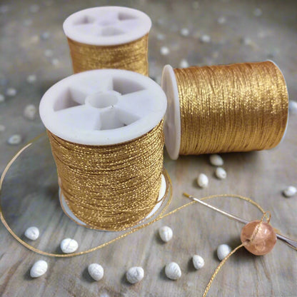 come creare collane con filo lurex per uncinetto colore oro dorato filato sottile  gioielli perline bijoux di bigiotteria fai da te lamè metallizzato poliestere morbido
