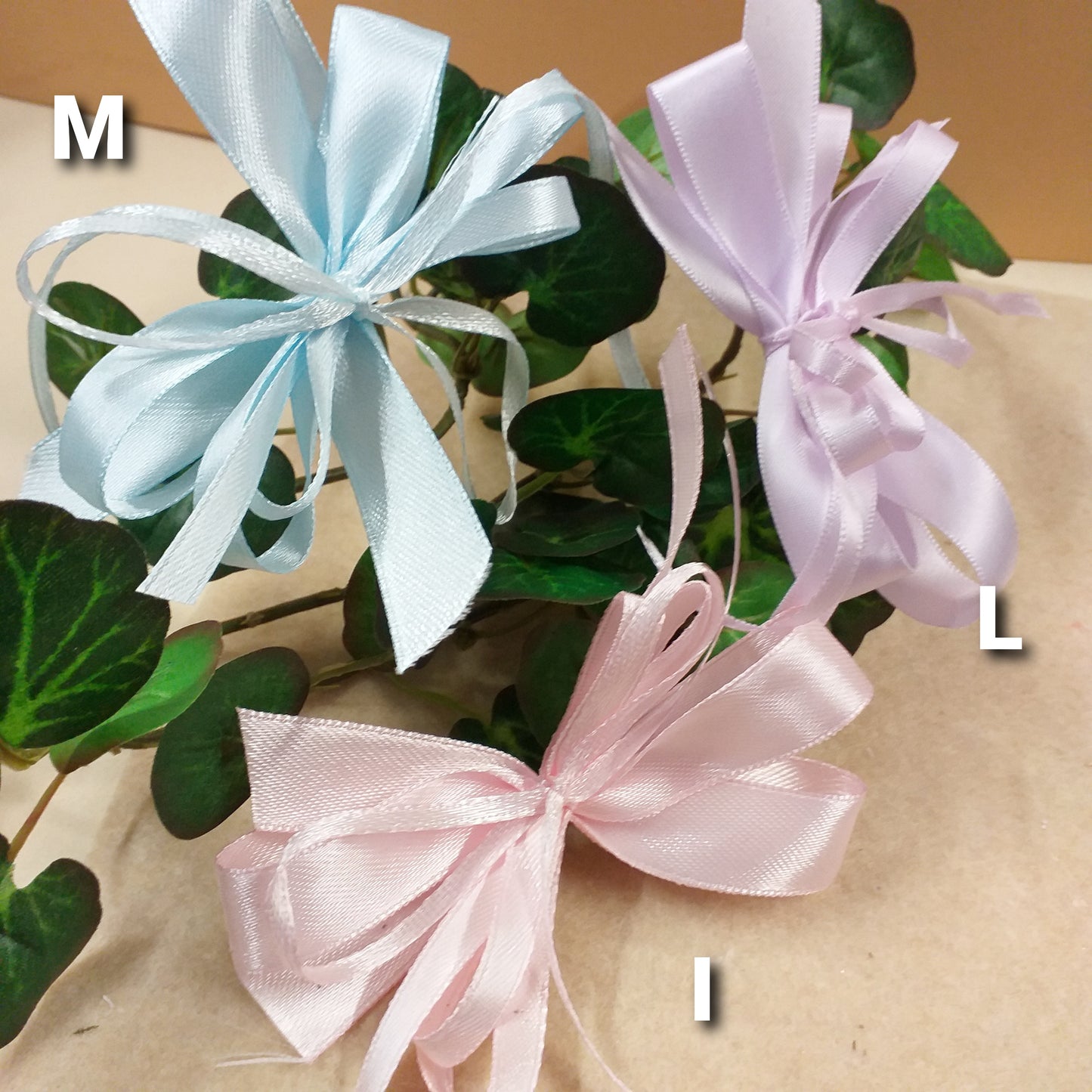 rosa lilla celeste azzurro vetrina colori pastello per coccarde fiocchi pronti fai da te bomboniere confezionare scatole packaging confezioni pacchi regalo