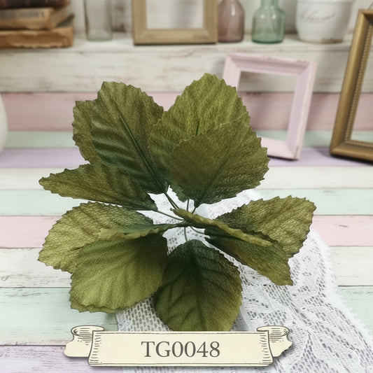 foglie di stoffa verdi velluto fai da te fiori composizioni rose bomboniere articoli per fioristi e fiorai decorazioni hobby perline botanica confezioni packaging segnaposto Natale