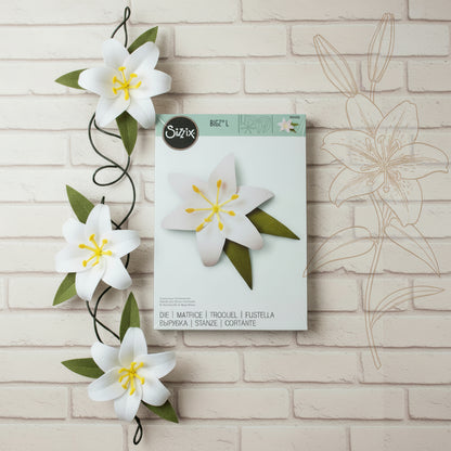 idea creare giglio pannolenci bianco e verde salvia con sutella matrice die bigz sizzix bigshot disegno tecnico sul muro