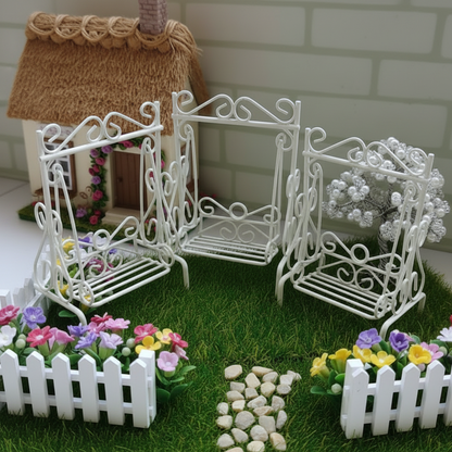 lotto da 3 altalene dondoli di metallo bianco serie Hollywood per arredamento mini giardino delle fate casa delle bambole presepe, ambiente fiorellini di perline veneziani