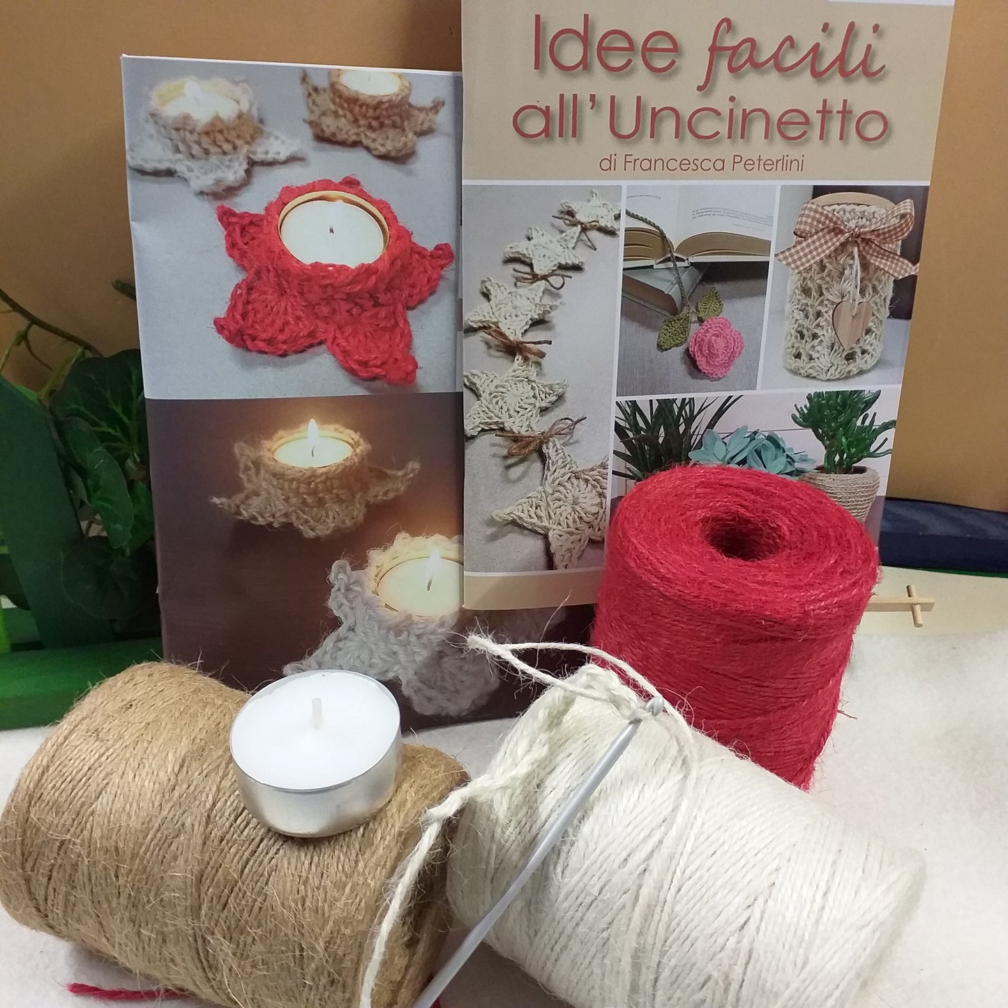 modelli rustico green eco-friendly stelle portacandeline filato colorato corda rosso beige naturale bianco colori natalizi kit idee facili uncinetto stafil Natale foto spiegazioni passo a passo da realizzare con filo juta