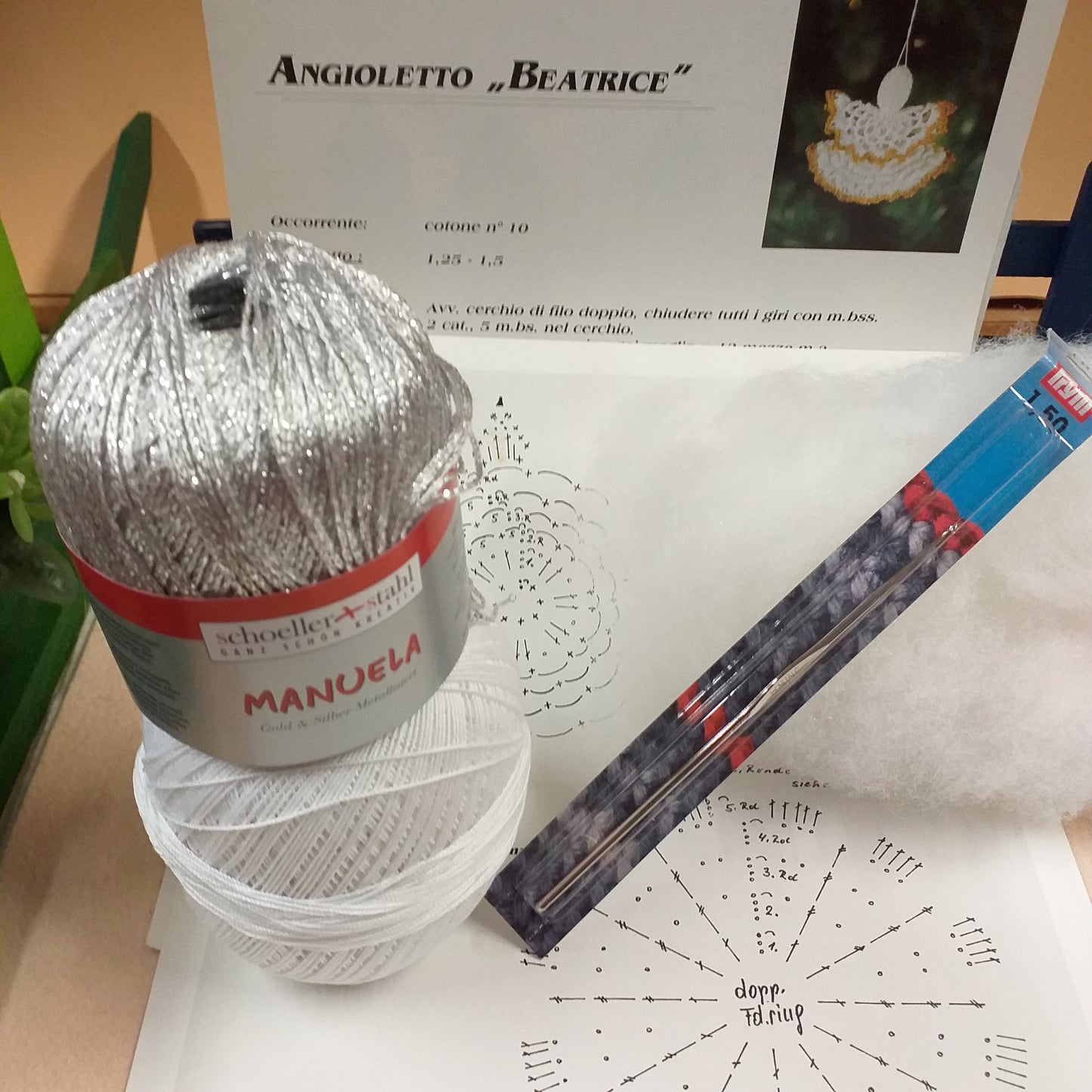 bianco argentato Manuela stafil-schoeller schemi tutorial istruzioni angioletto beatrice bomboniera comunione cresima battesimo kit fai da te uncinetto 1.50 filo ovatta da imbottitura