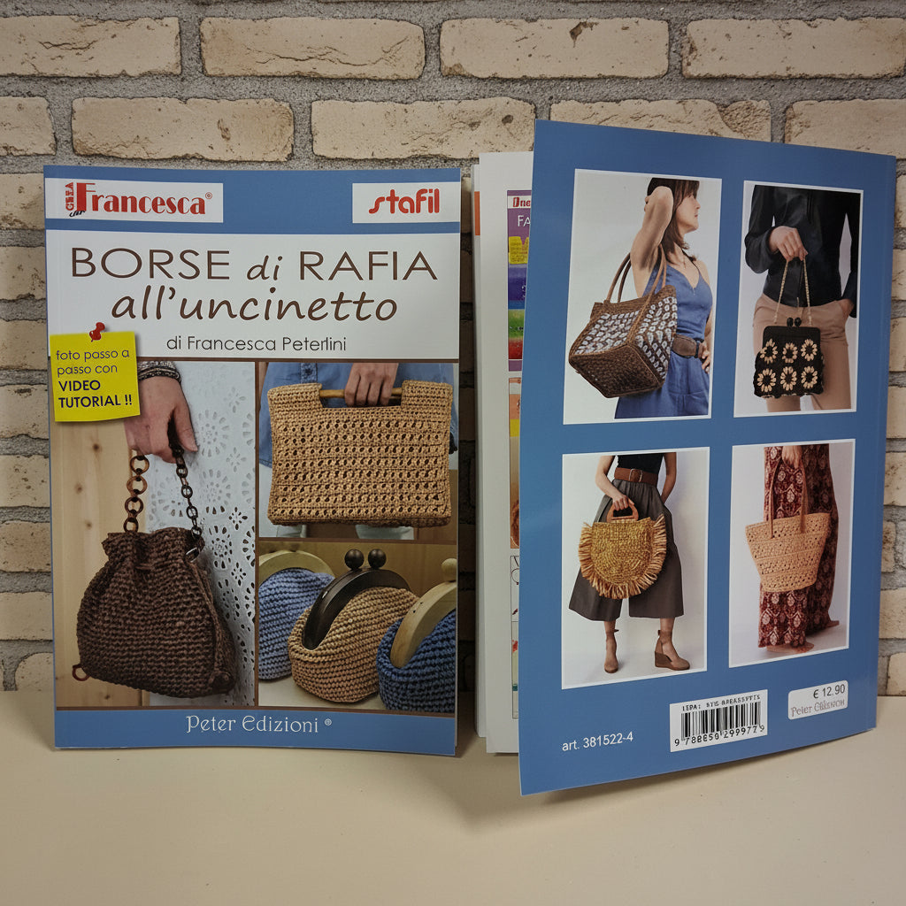 copertina e retro del libretto manuale Borse di rafia all'uncinetto Peter Edizioni Crea con Francesca - Stafil foto passo paso con video tutorial 