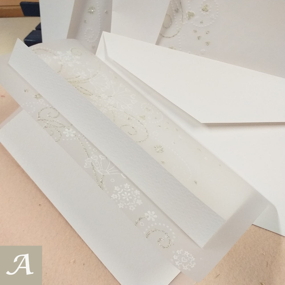 carta pergamano sblazata brillantini glitter biglietti con buste di inviti partecipazioni particolari fai da te stock rinnovo collezioni