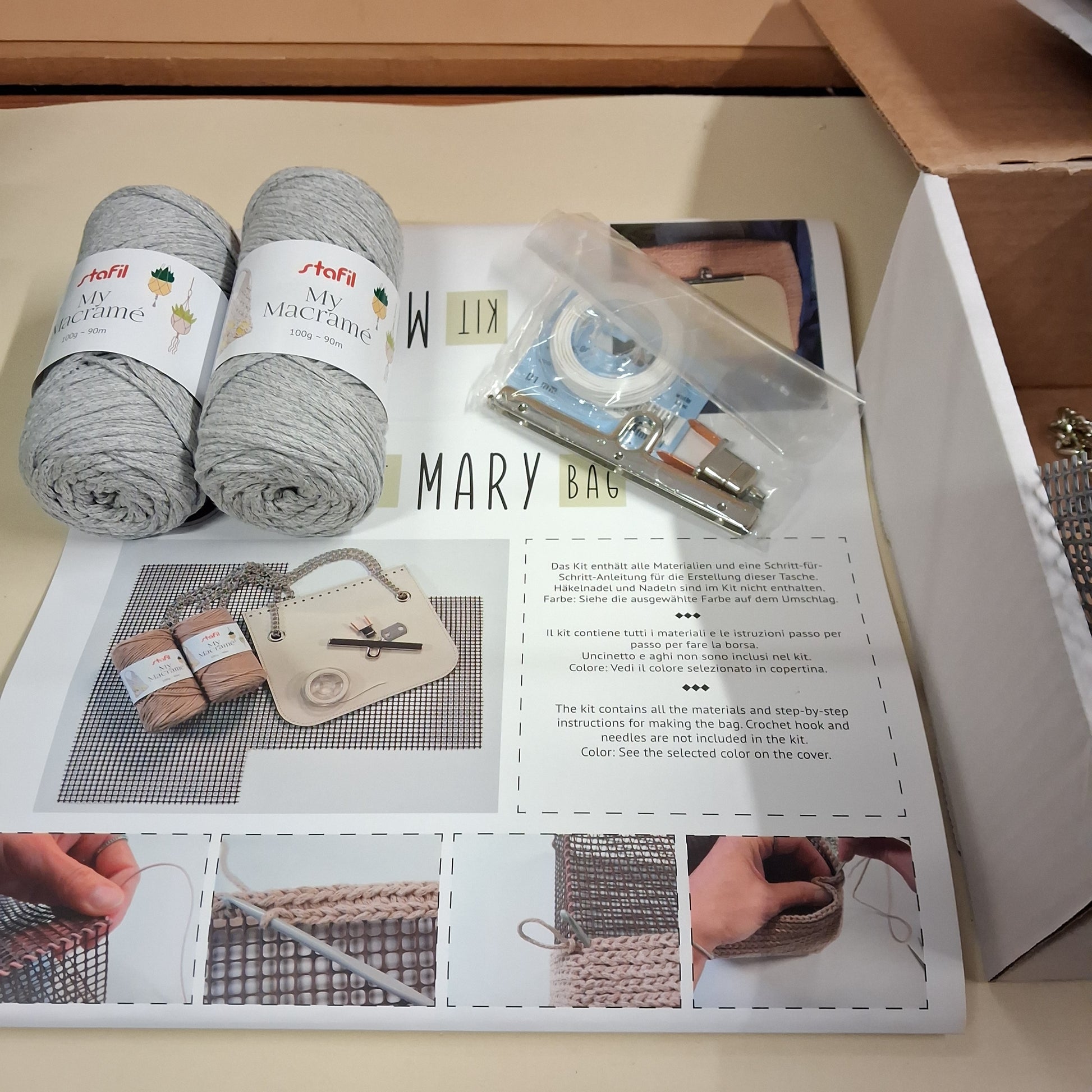 foto tutorial spiegazioni istruzioni con il materiale del kit borsa macramè stafil mary bag