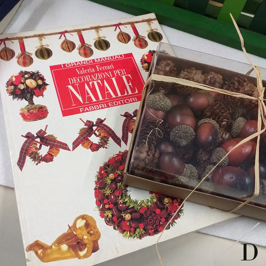 offerta D decorazioni per Natale e gift box ghiande pigne scatola regalo rafia kit lavoretti regali addobbi fai da te manuale accessori natalizi idee composizione centrotavola corona ghirlanda bacche spezie fette arancia palline rivestite tessuto balocchi piantina bonsai