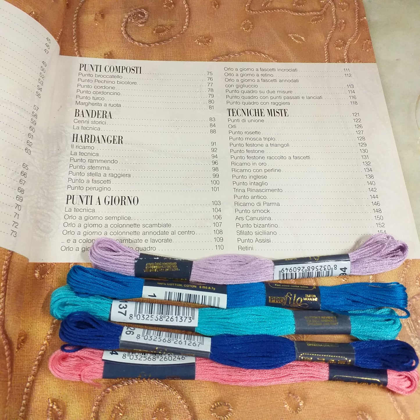 kit sommario manuali corso completo ricamo punto croce cucito articoli per la casa cameretta arredo abbigliamento punti composti bandera hardanger a giorno tecniche miste