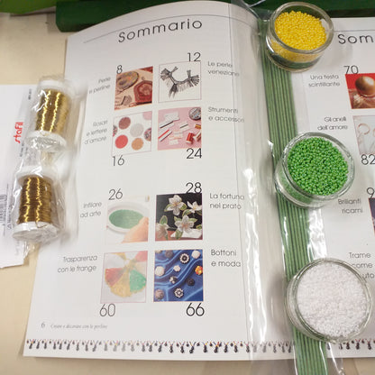 manuale Demetra sommario creare e decorare con le perline materiali del kit fili e perle di conteria veneziana rocailles di vetro per Rosario, infilare ad arte, bottoni e moda, frange nappine