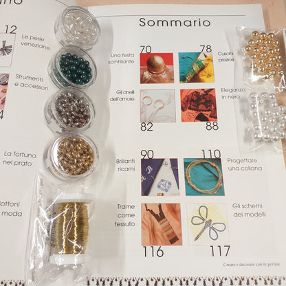 dall'alto sommario da pagina 70 a 117 filo ottone 0.30 mm olive oro argento bianche chicco di riso perle dorate turchese grandi per decorazioni Natale kit materiali e manuale creare e decorare con le perline ricami cuscini matrimonio collana schemi animaletti tessitura conteria rocailles
