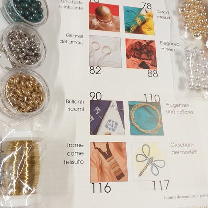 sommario da pagina 70 a 117 filo ottone 0.30 mm olive oro argento bianche chicco di riso perle dorate turchese grandi per decorazioni Natale kit materiali e manuale creare e decorare con le perline ricami cuscini matrimonio collana schemi animaletti tessitura conteria rocailles