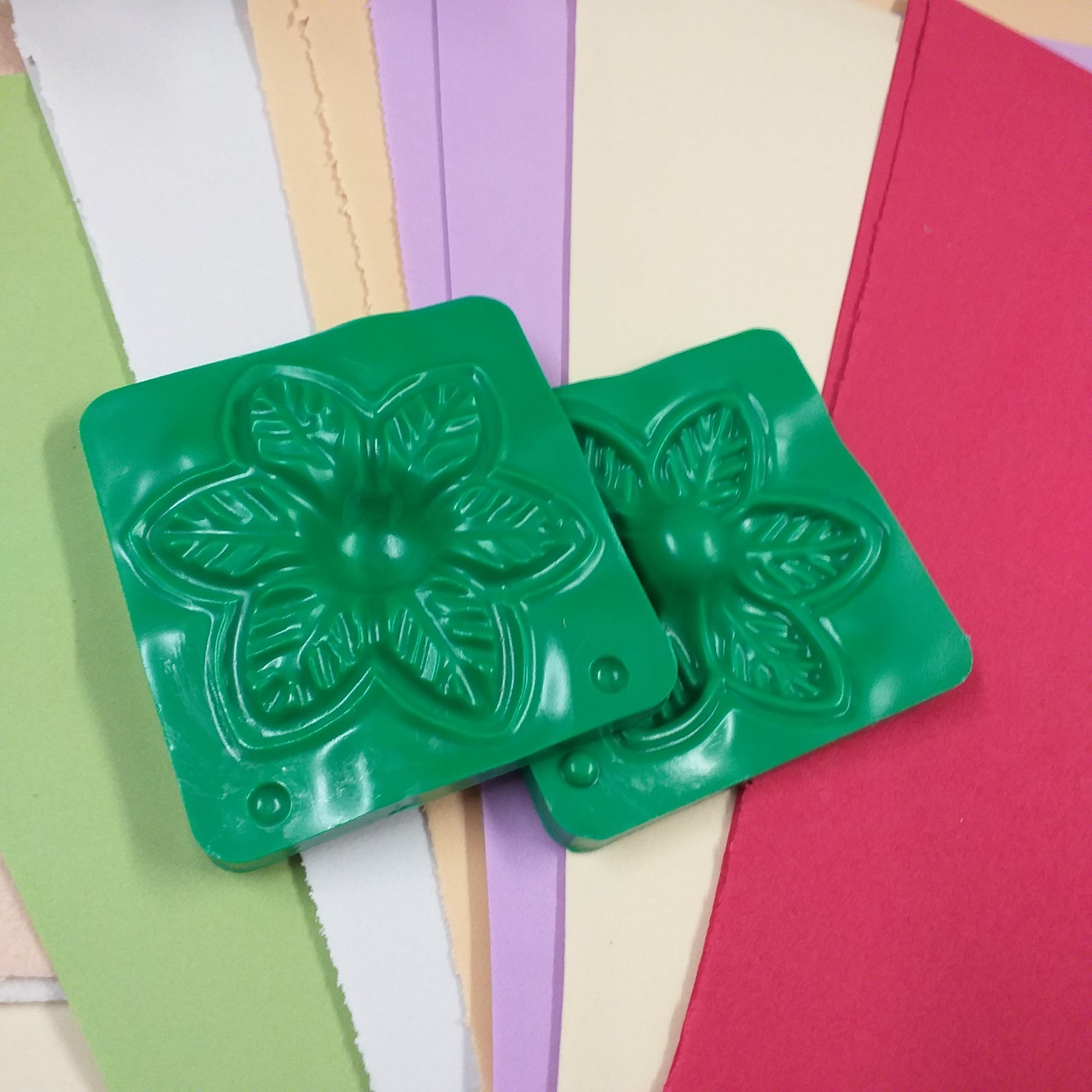 sepali giglio giro petali del kit thikas renkalik stampi formine sagome fustelle per fommy gomma crepla carta eva colorati rose fiori tecnica tessuto termico termomodellabile termoformabile