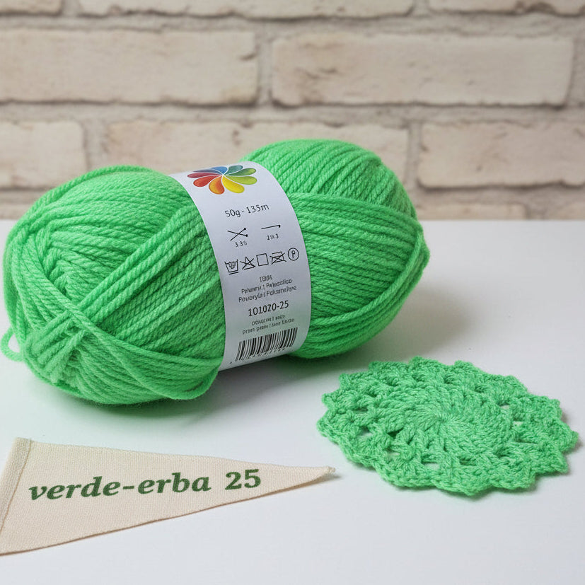 Stafil colors verde-erba 25 colori lana acrilica economica sintetica offerta filati gomitoli poliestere per uncinetto e lavori ai ferri a maglia uso sferruzzare amigurumi sciarpe maglioni copertine bambini decorazioni foglie di fiori e centrini