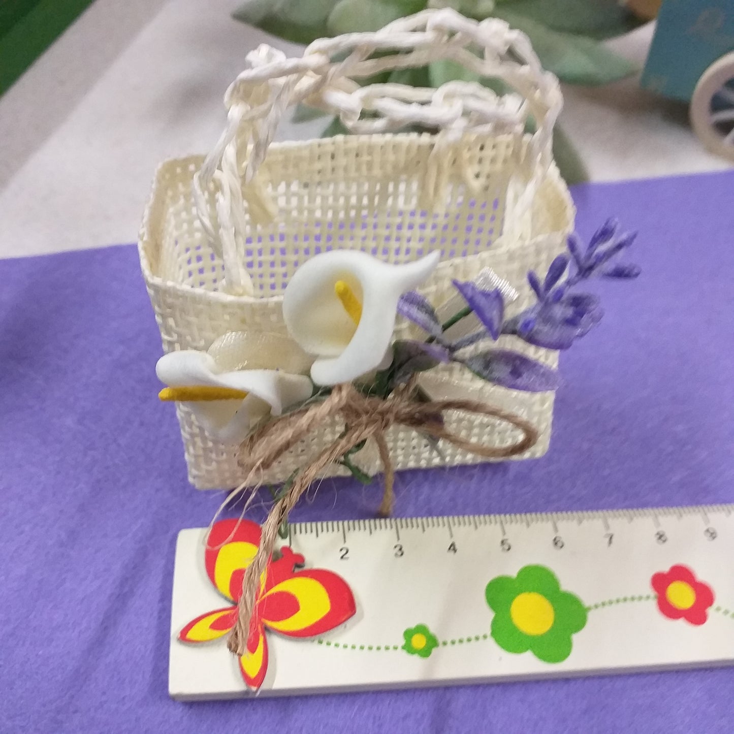 quanto misura sacchetto portaconfetti sportina borsina tema lavanda calle bianche juta corda segnaposto bomboniere matrimonio comunione cresima idee vetrina shop online