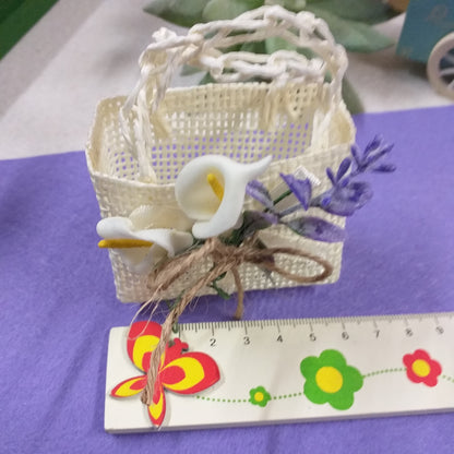 quanto misura sacchetto portaconfetti sportina borsina tema lavanda calle bianche juta corda segnaposto bomboniere matrimonio comunione cresima idee vetrina shop online