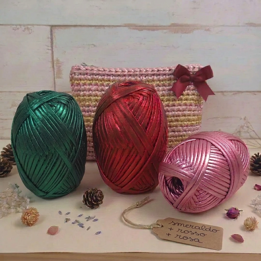 smeraldo rosso rosa fettuccia lycra laminata metallizzata lamè lurex uso uncinetto ferri da maglia pochette clutch bags
