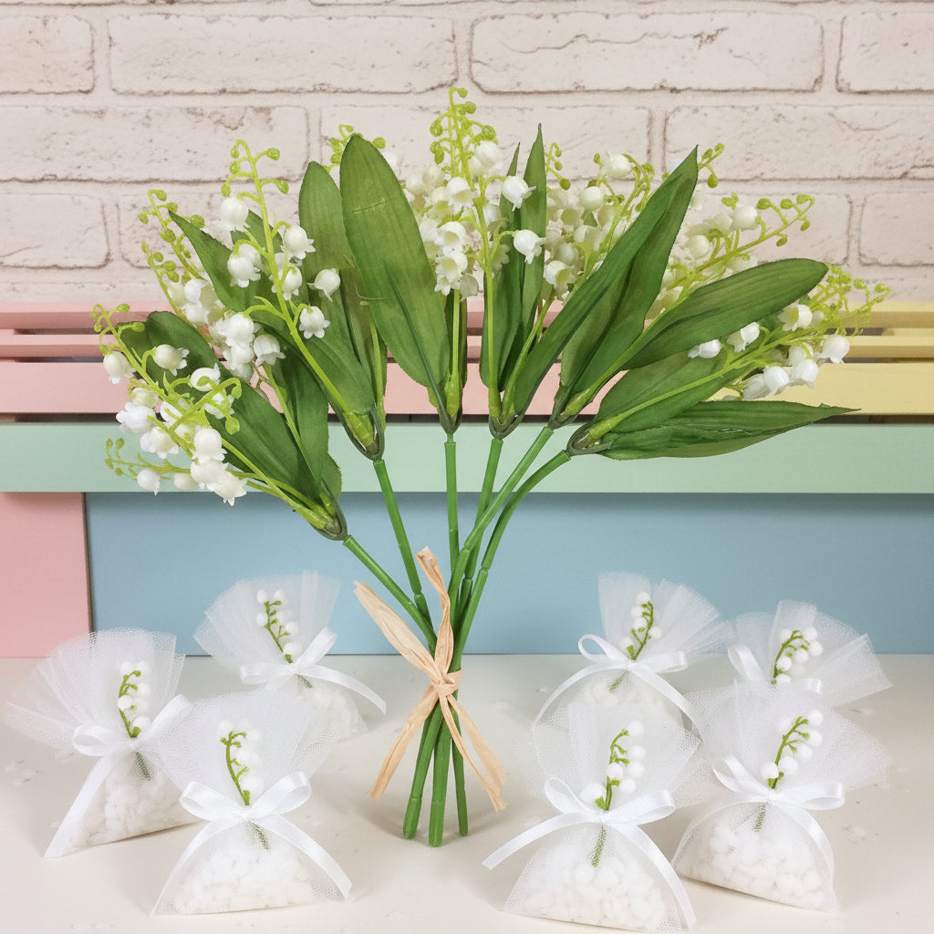 mazzetti di rametto pick mughetti bianchi fiori finti artificiali per fai da te bomboniere allestimento matrimonio composizioni floreali vetrine packaging sacchettini tulle portariso