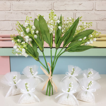 mazzetti di rametto pick mughetti bianchi fiori finti artificiali per fai da te bomboniere allestimento matrimonio composizioni floreali vetrine packaging sacchettini tulle portariso