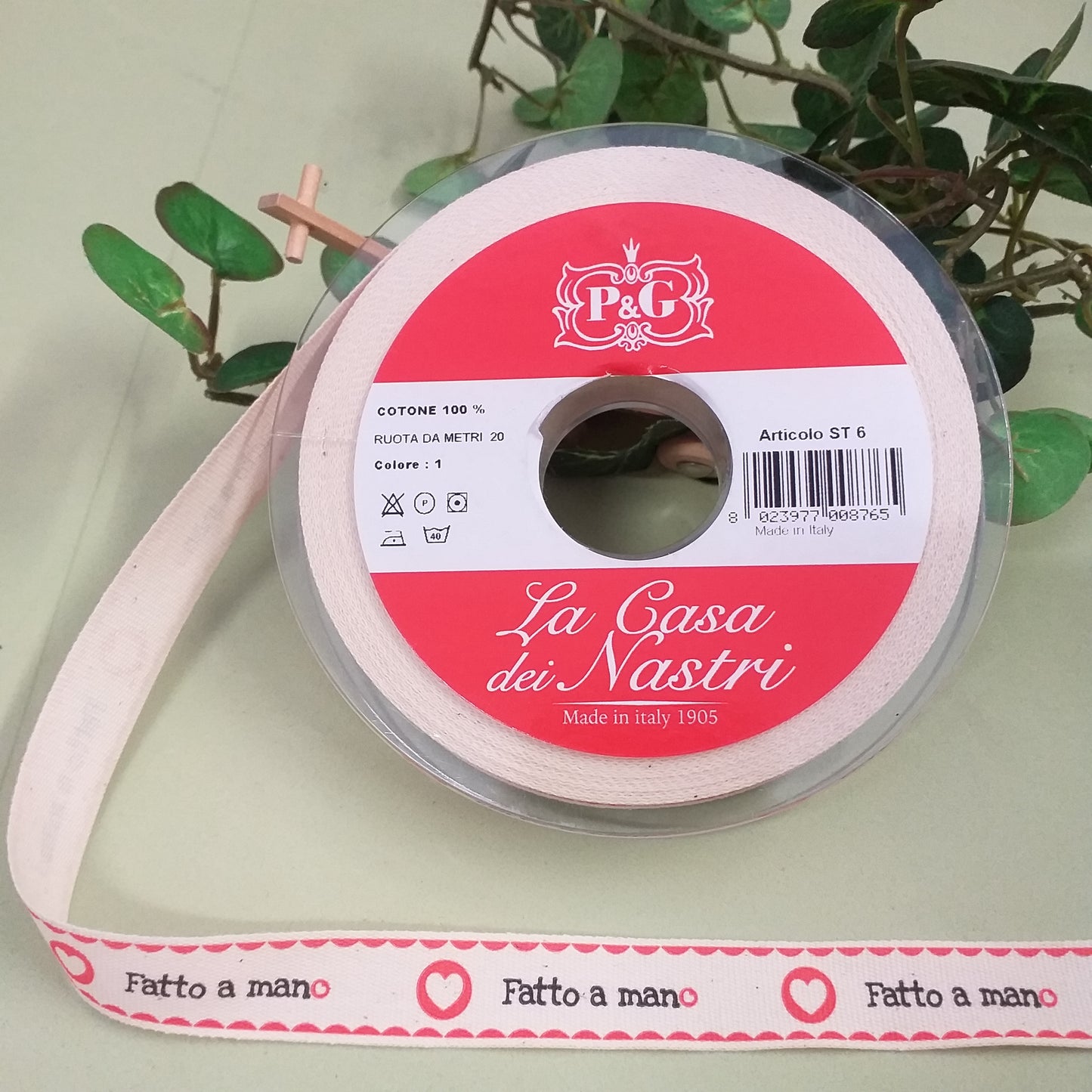 La casa dei nastri made in italy dal 1905 cotone 100% ruota da 20 metri colore 1 articolo ST6 P&G nastro cotone lavabile panna rosso scritta fatto a mano per etichette personalizzate handmade cuoricino rosso