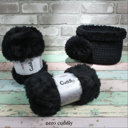 Lana pelliccia Caddly ecologica Stafil nera per lavori ferri uncinetto maglia scaldacollo cappa borsa pochette clutch bag filato fettuccia pelosetto peluche bambole di pezza natale