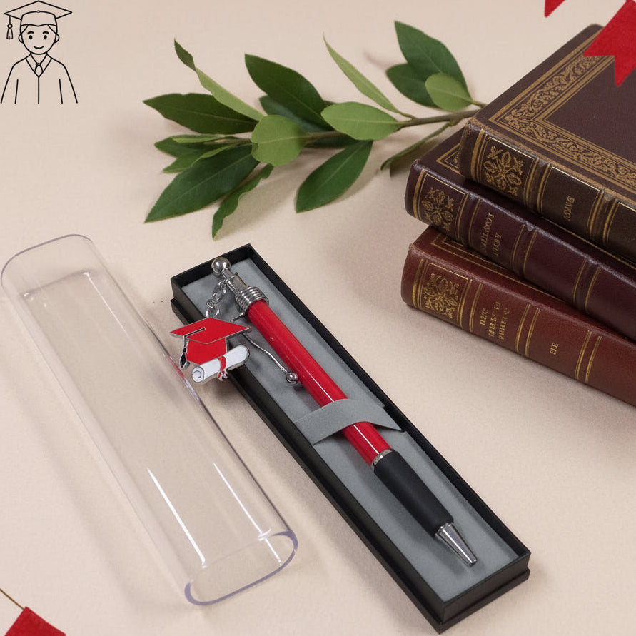 coperchio aperto per penna bomboniera laurea biro rossa nera ciondolo charms tocco cappello pergamena scatolina astuccio di plastica rigida trasparente