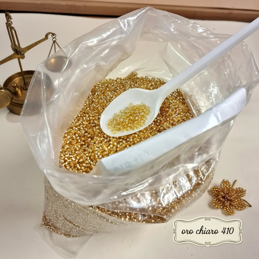 oro chiaro 410 vendita 500 grammi 1 chilogrammo sfuse a peso perline di vetro colorate hobby rocailles perle conteria tipo veneziano uso creazioni fiori bonsai bigiotteria