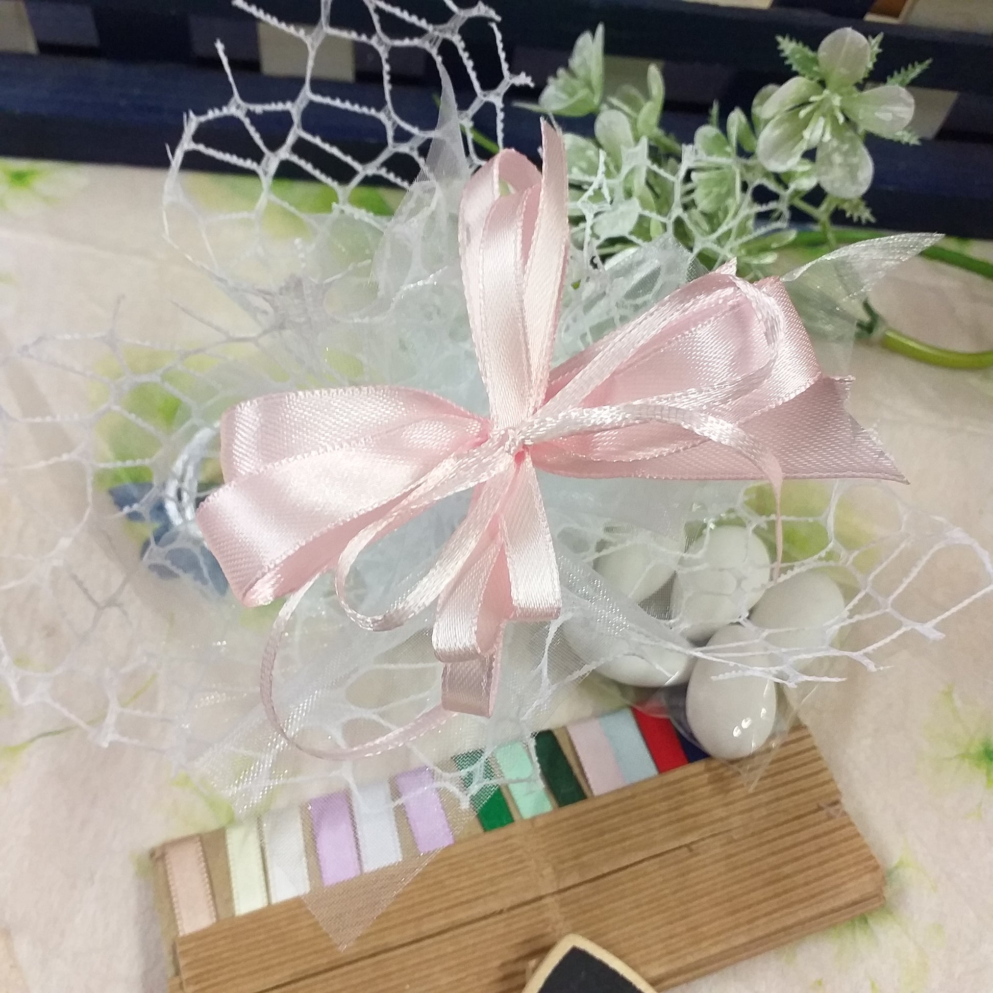 rosa battesimo comunione sacchetto confetti italiani maxtris a rete bianca confezionato coccarda fiocco bigliettino stampato scelta colori nastrini o kit fai da te