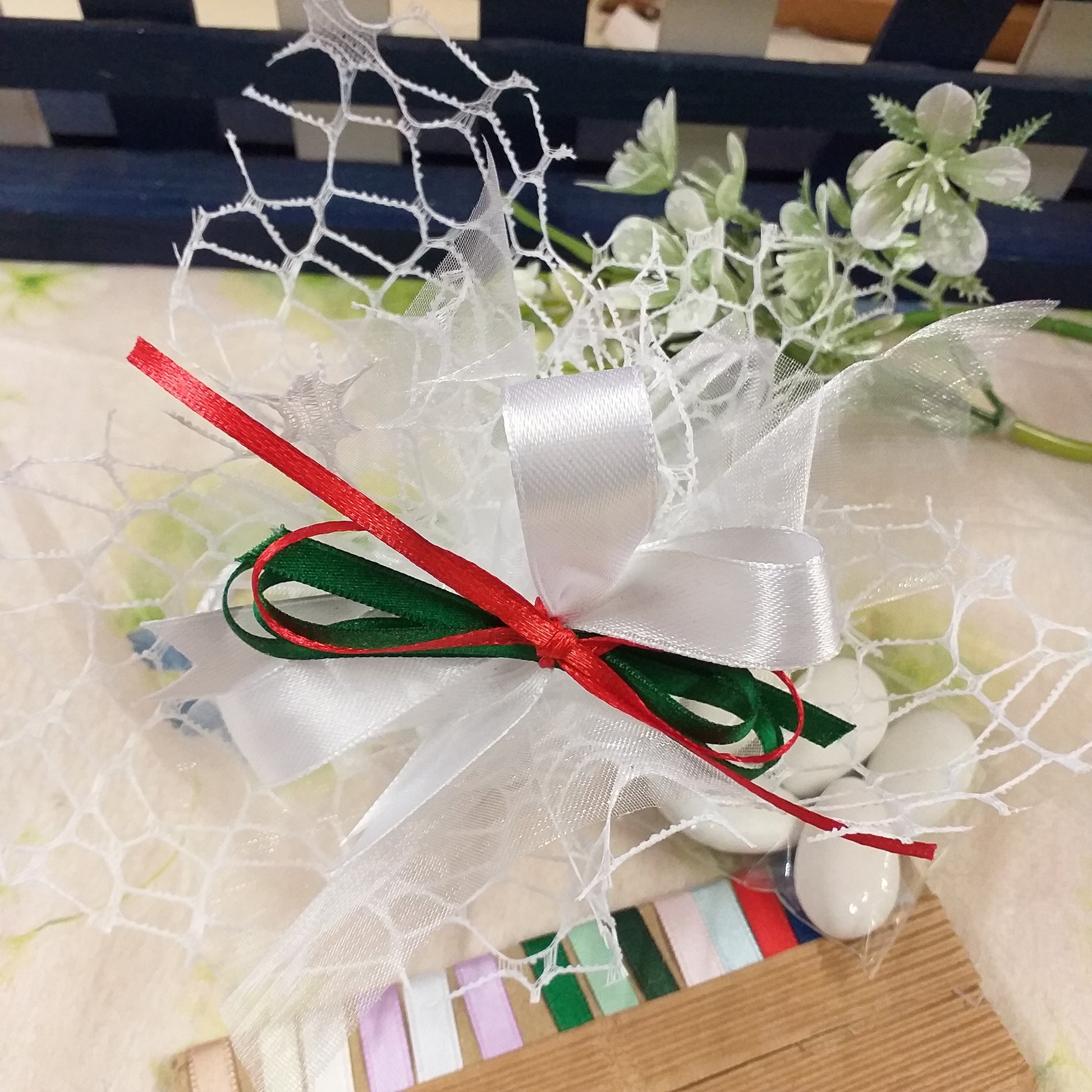 colori bianco rosso verde tricolore sacchetto confetti italiani maxtris a rete bianca confezionato coccarda fiocco bigliettino stampato scelta colori nastrini o kit fai da te