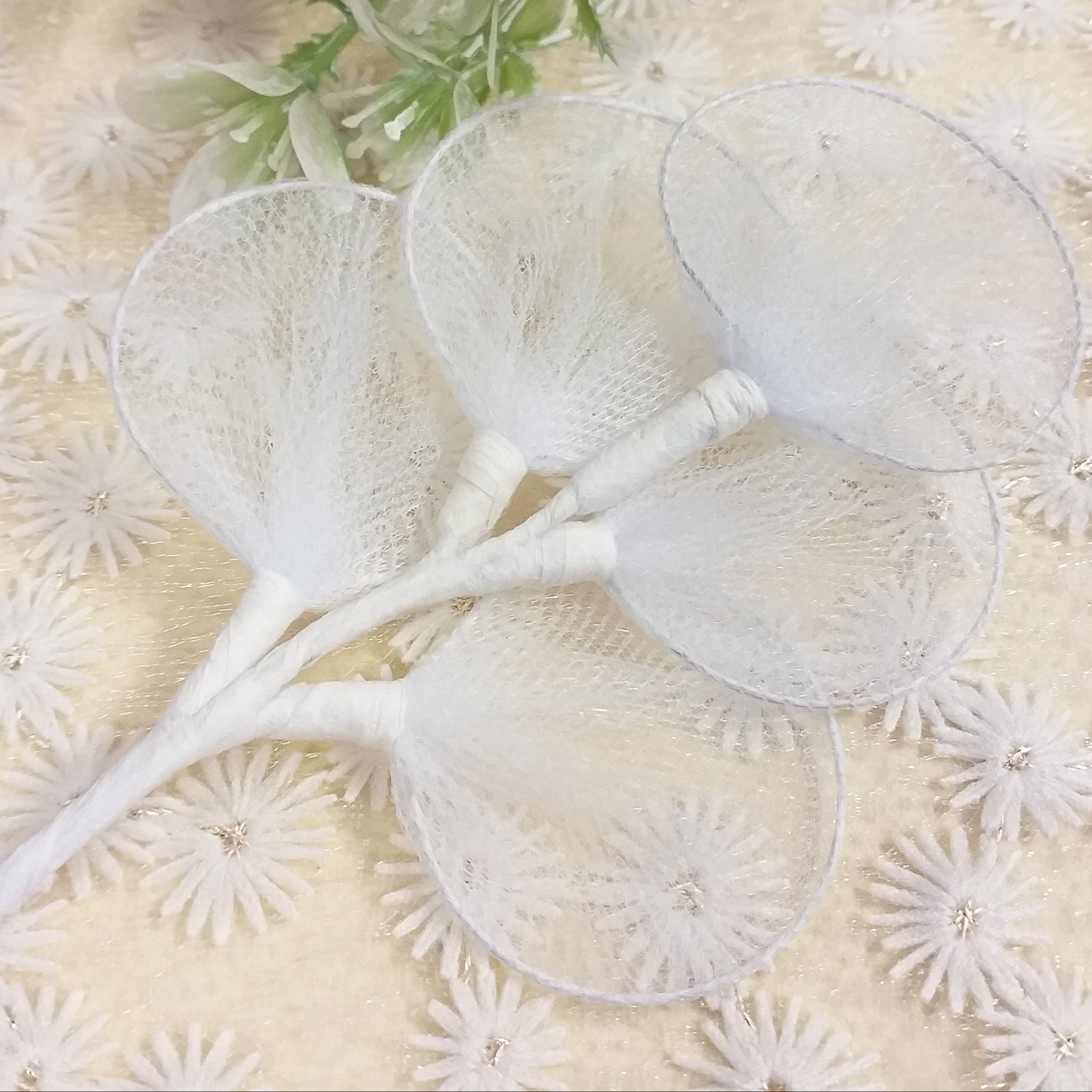 rametto mazzolino pick da 5 foglie racchette portaconfetti gambo stelo tulle ferretto fai da te segnaposto fiori di confetti uso confettata confezione bomboniere scatole
