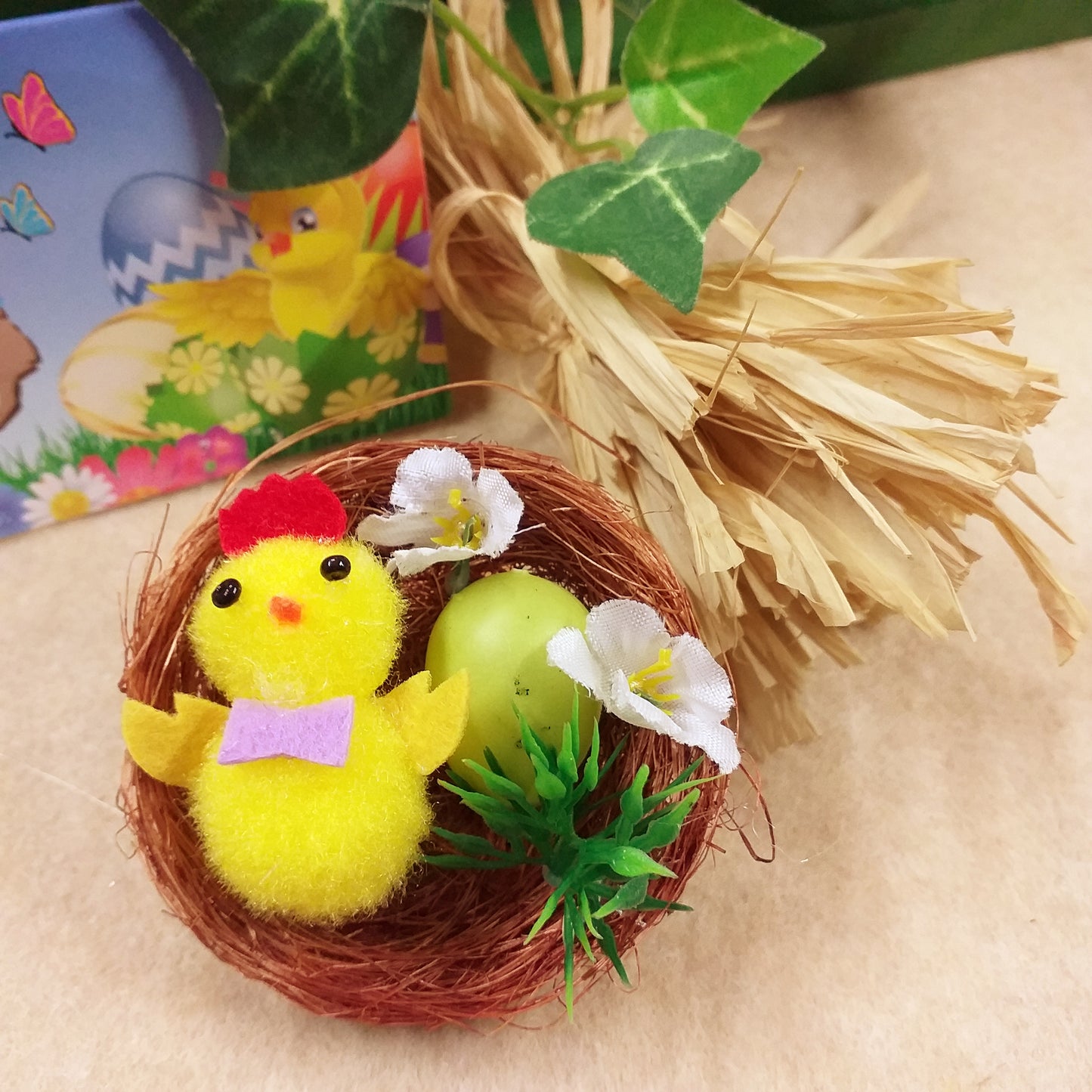 nido pasquale uova pulcino fiorellini per centrotavola e segnaposto Pasqua chiudipacco regalo
