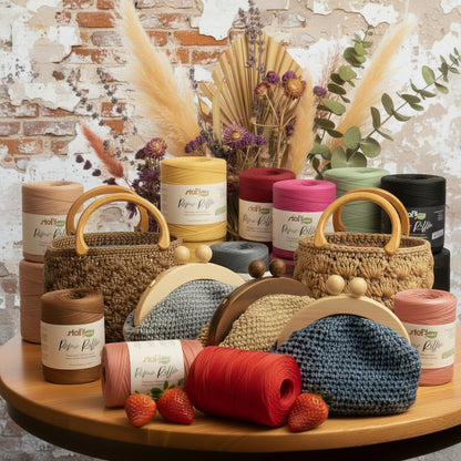 rocche rotoli rafia naturale vegetale di cellulosa carta uso uncinetto crochet bag borse estive cappelli colori arancio verde giallo nocciola bianco nero  bluette lilla azzurro celeste fucsia
bordeaux giallo senape marrone