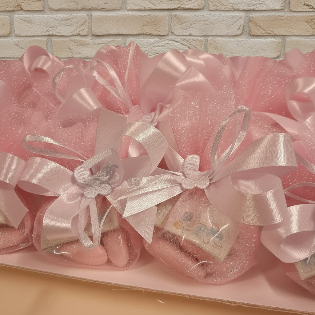 confezionamento rosa sacchettini bomboniera nascita 1 euro confezionati confetti bigliettini personalizzati per  bimba femminuccia baby bebè