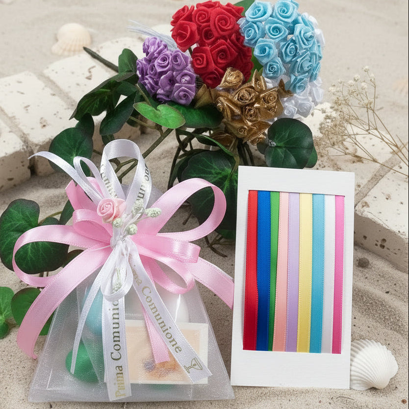 varianti colori sacchetti Comunione Cresima con scritta dorata simboli Calice Mitria Croce confezionati confetti Italian colorati e fiori roselline bacche pistilli bomboniere oppure kit fai da te