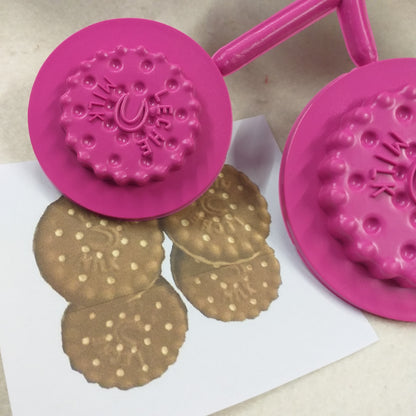 primo piano formine biscotti stampi per fommy gomma crepla carta eva dolci natalizi albero Natale addobbi decorazioni