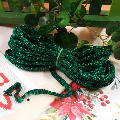 colore verde tricotin corda tubolare cordoncino da riempire di filo modellabile filato brillantini glitter scritta cordino lurex glitterissimo lamè stafil tubecord pronto per nomi ghirlande fuoriporta packaging pacchi confezioni regalo Natale