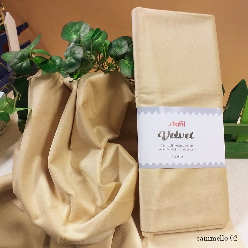 samtstoff tissu de velours beige cammello Natale tessuto Stafil velluto velvet uso cucito creativo pupazzi Babbo Natale palline albero fiocchi natalizi decorazioni addobbi packaging vetrinistica