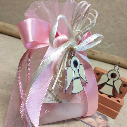 angeli ciondoli metallo bomboniere bambini per battesimo cresima comunione confezione confetti rosa bambina femminuccia ragazza sacchettino bigliettino angioletti stilizzati charms