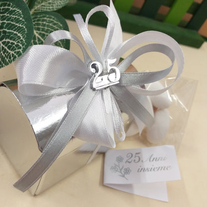 bianco argento 25° anniversario nozze cofanetti scrigno forziere astuccio scatoline portaconfetti matrimonio simbolo argentato 25 anni, 5 confetti e bigliettino