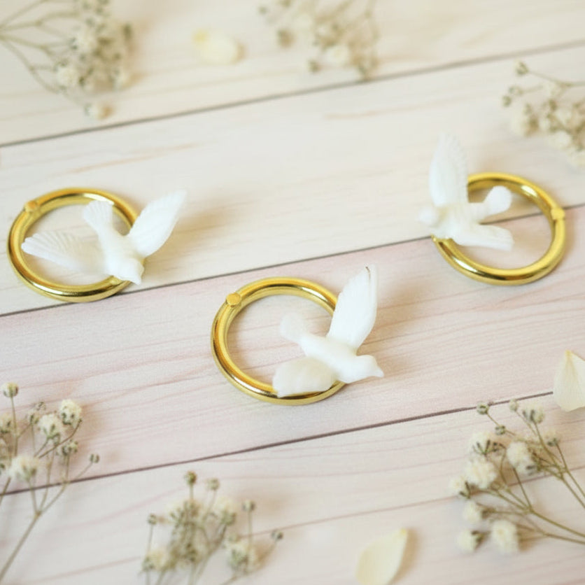 simboli plastica confezioni bomboniere fai da te matrimonio anniversario nozze d'oro d'argento anello colomba