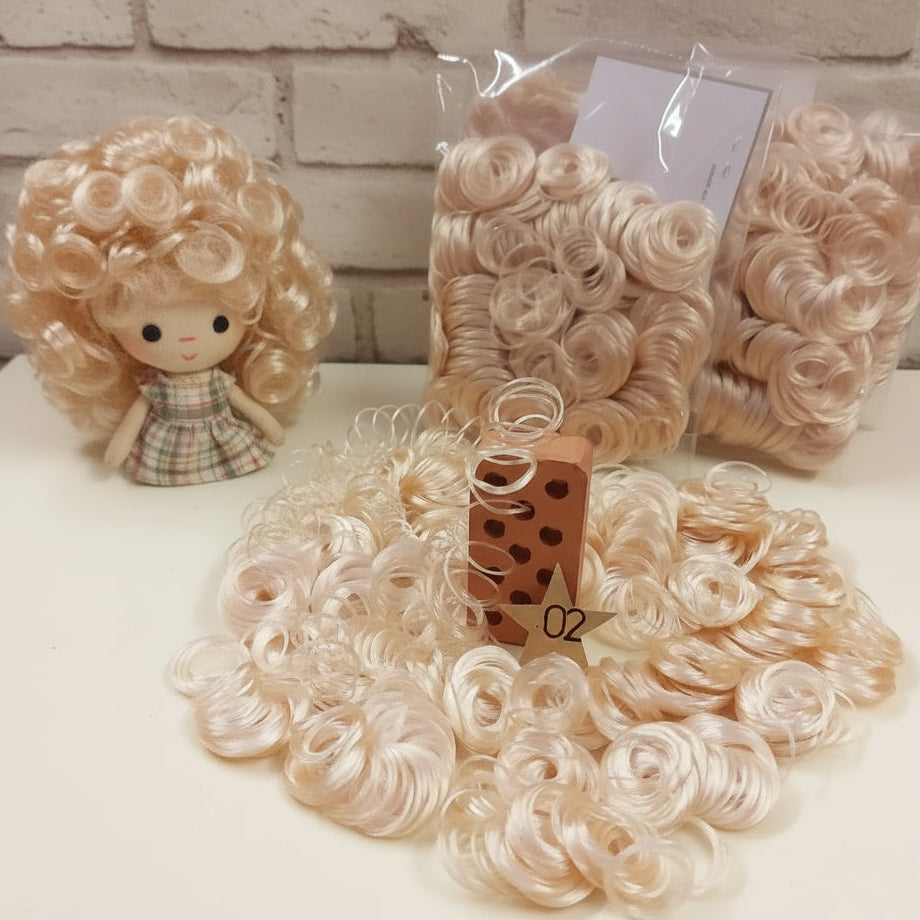 biondo chiaro boccoli di parrucche capelli sintetici ricci fai da te bambole di pezza uncinetto stoffa amigurumi acconciature angeli angioletti follettine fate dei fiori