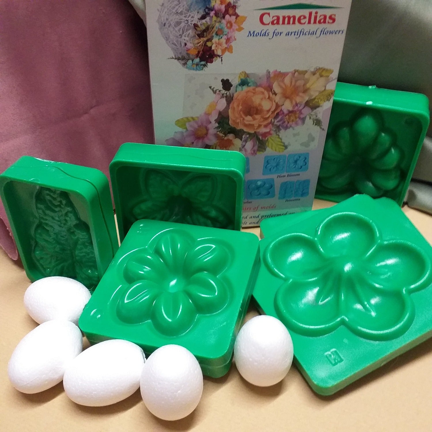 stampi Renkalik per fiori camelias ad uso con fommy gomma crepla carta eva foam mousse velluto termico termomodellabile stoffa pizzo modelli per camelia calla anthurium foglie stelle di natale sepali fiorellini begonia rosa giapponese