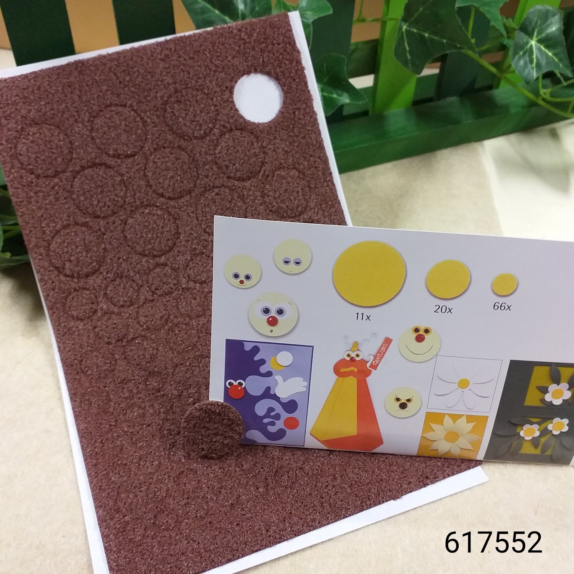 Cerchio rotondo carta fustellati cartoncino scrapbooking papercraft uso decorazioni addobbi partecipazioni biglietti di invito occhi pupazzi centro fiori margherite girasoli